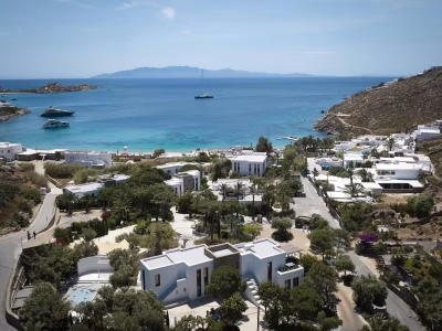 ZuIfgBoQrfVKl_mT_NammosMykonos514123253_0004_D-min.jpg